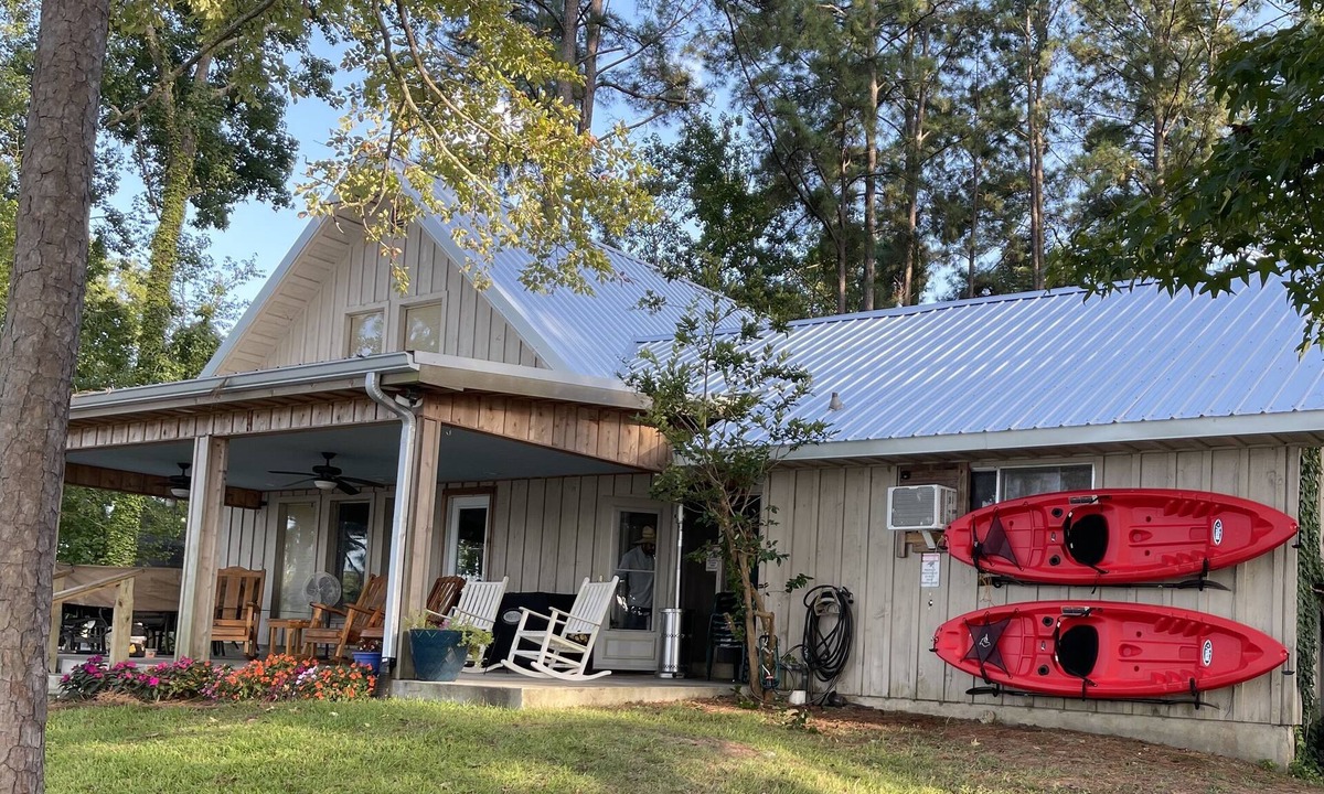 South Toledo Bend House | Spectacular Waterfront - 188+ 10 Star reviews!