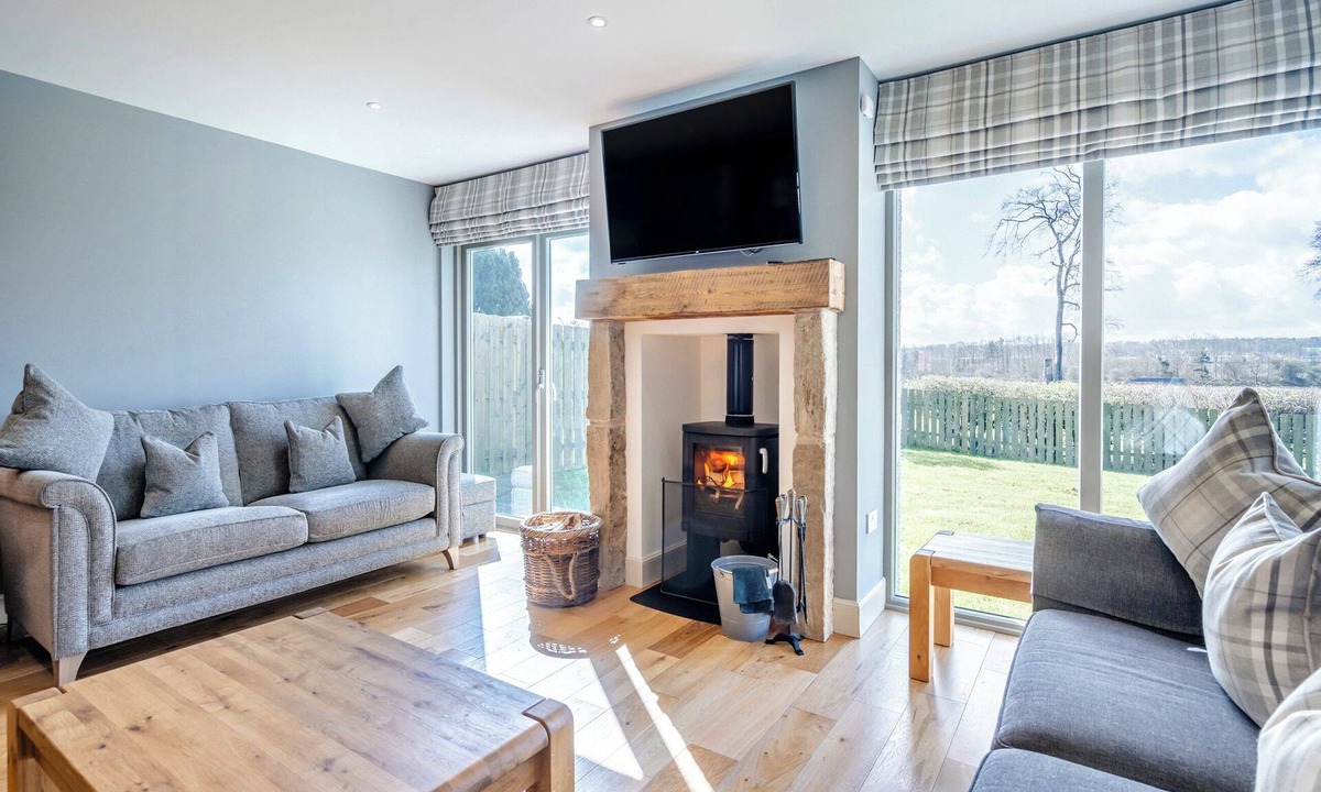 Linlithgow Cottage | Speed The Plough- UK43631