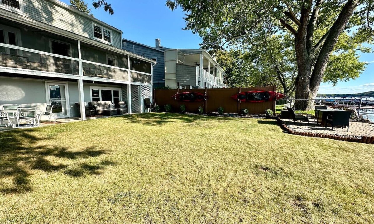 Conesus House | Spencer Lakeside Retreat on Conesus Lake