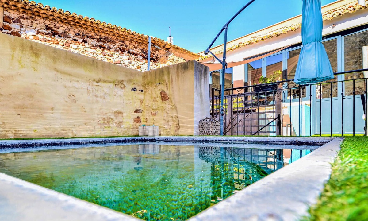 Pouzilhac House | Spend an unforgettable vacation in this spacious vacation home with private pool.