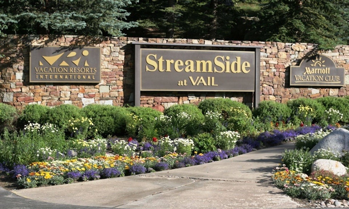 Highland Meadows House | Spend Christmas Week in Vail, CO