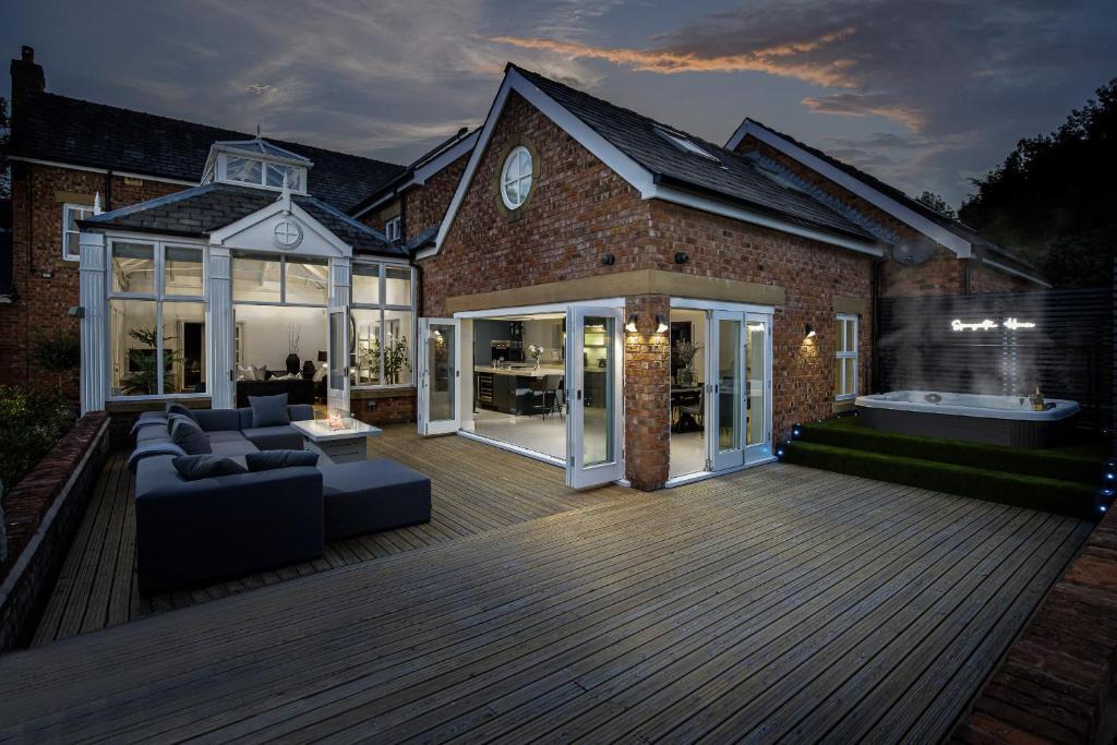 Blackpool House | Spengarth House by STAMP SA