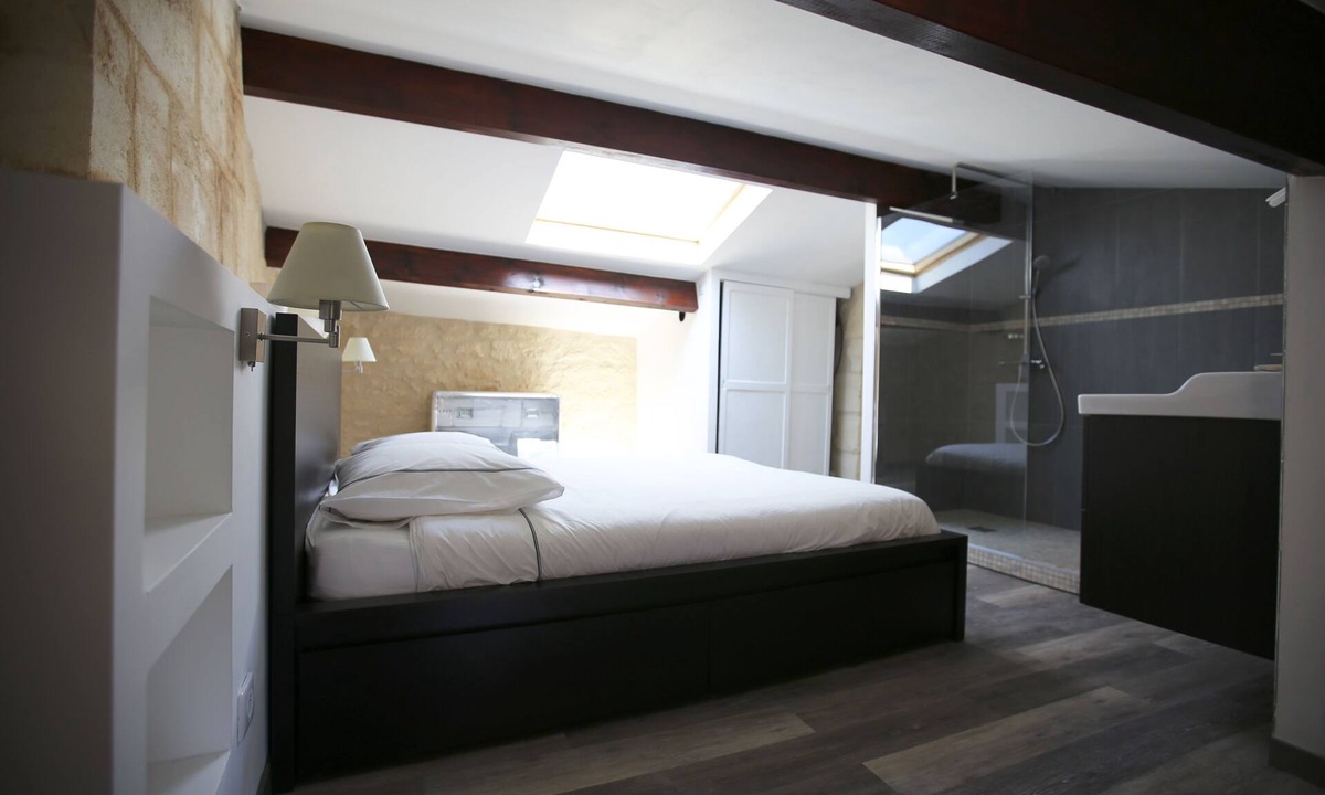 Saint-Germain-Du-Puch Other | Splendid vacation in vineyard