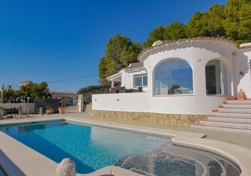 Bernia Villa | Splendid Villa in Altea with Private Swimming Pool