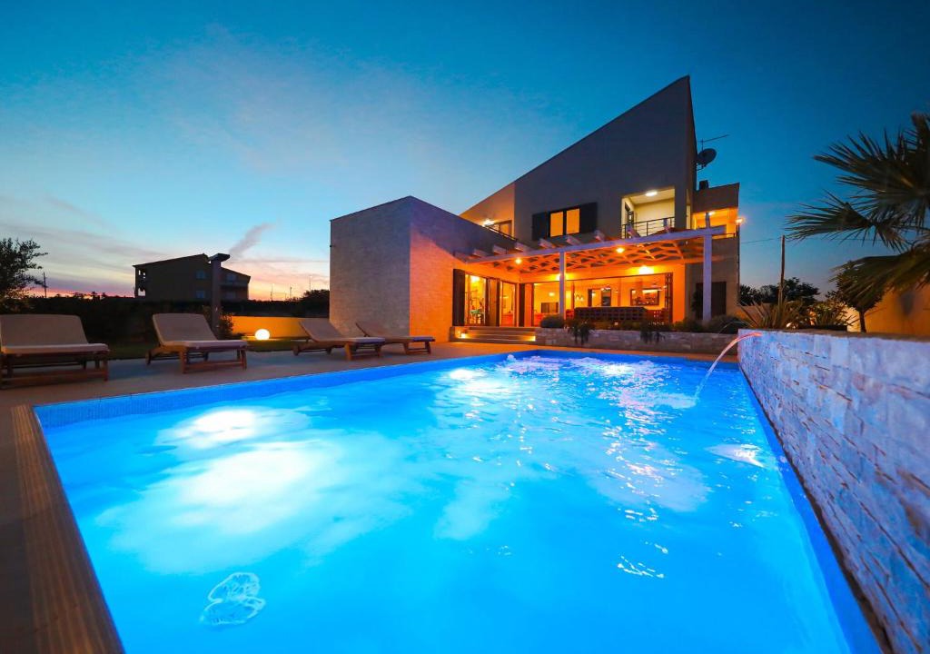 Poljica Villa | Splendid villa in Poljica Brig with private pool