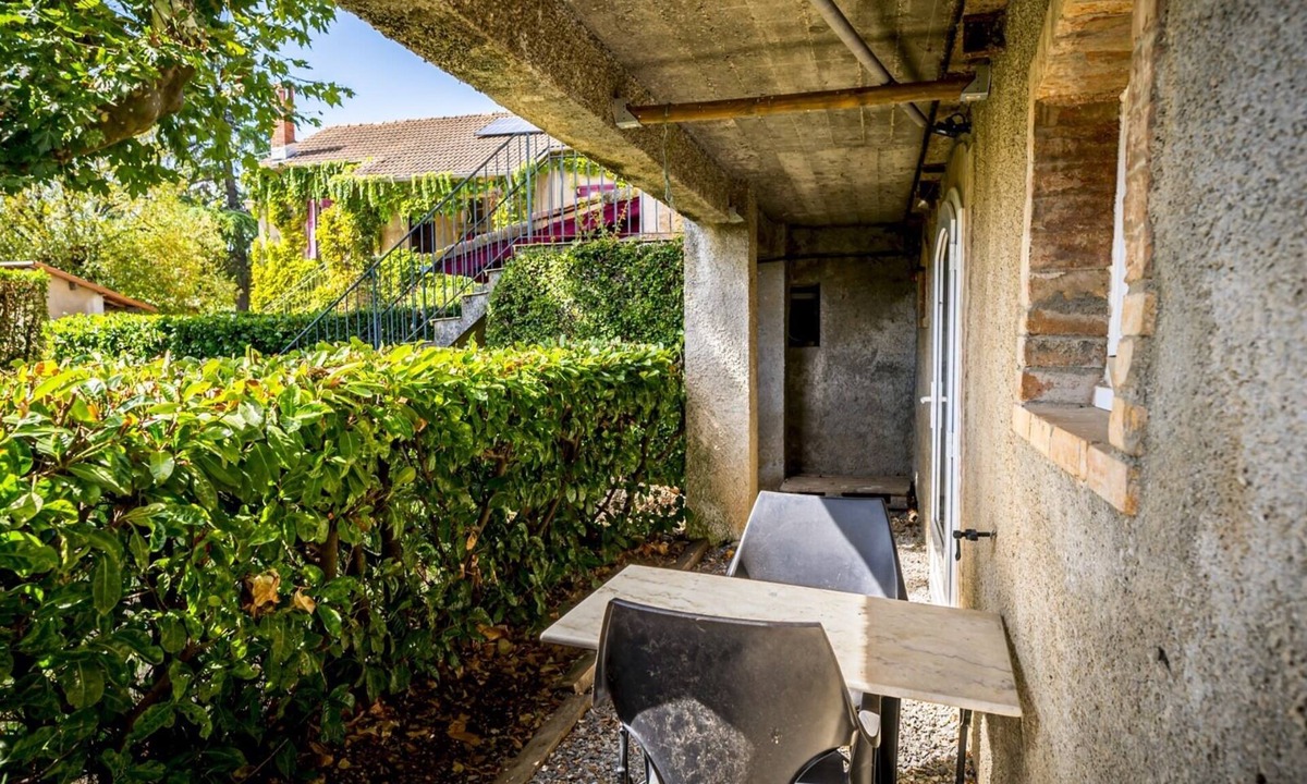 Le Poet Apartment | Splendide Studio