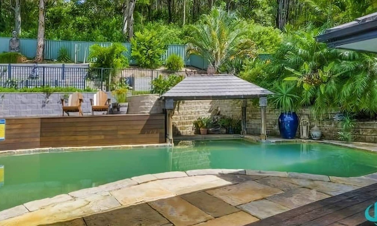 Caves Beach House | Splendour Hideaway - Luxury and pool - Caves Beach
