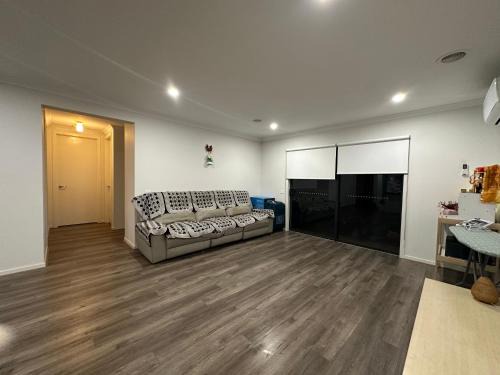 Tarneit House | Splitsvilla