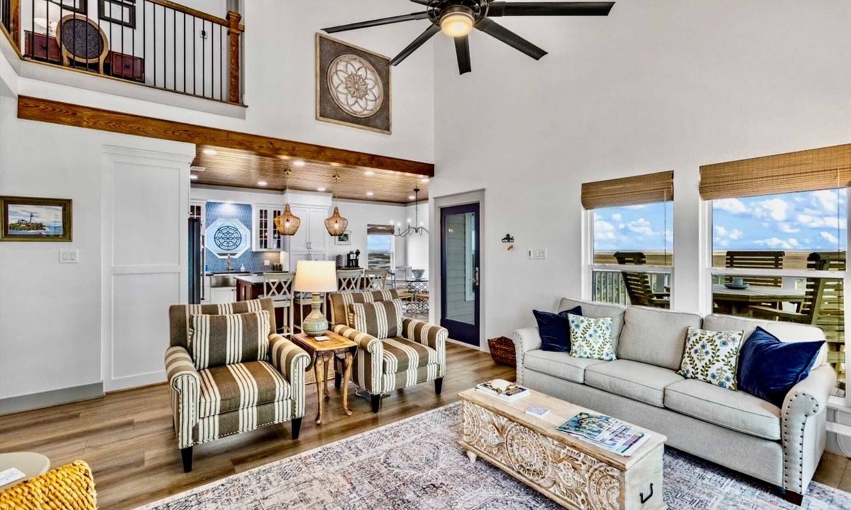Pointe San Luis House | Spoonbill at West Bay