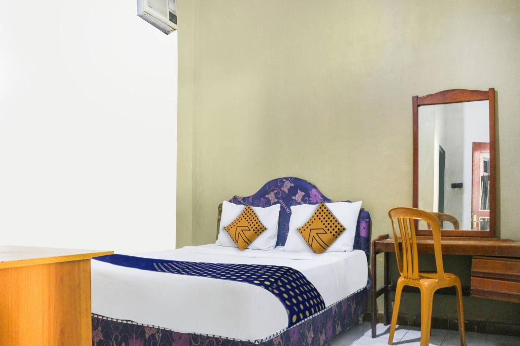 Kupang Hotel | SPOT ON 91212 Hotel Kelimutu