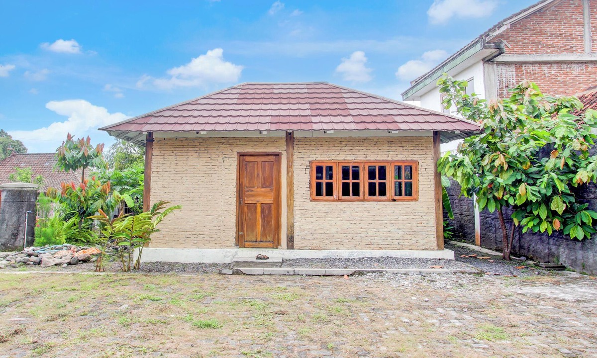 Pakem Hotel | SPOT ON 94317 Omah Pakem Homestay Syariah