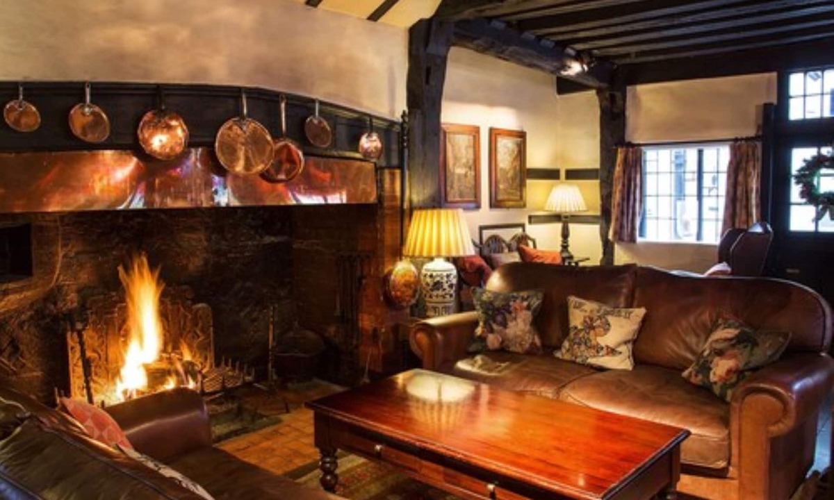 Midhurst Hotel | Spread Eagle Hotel and Spa