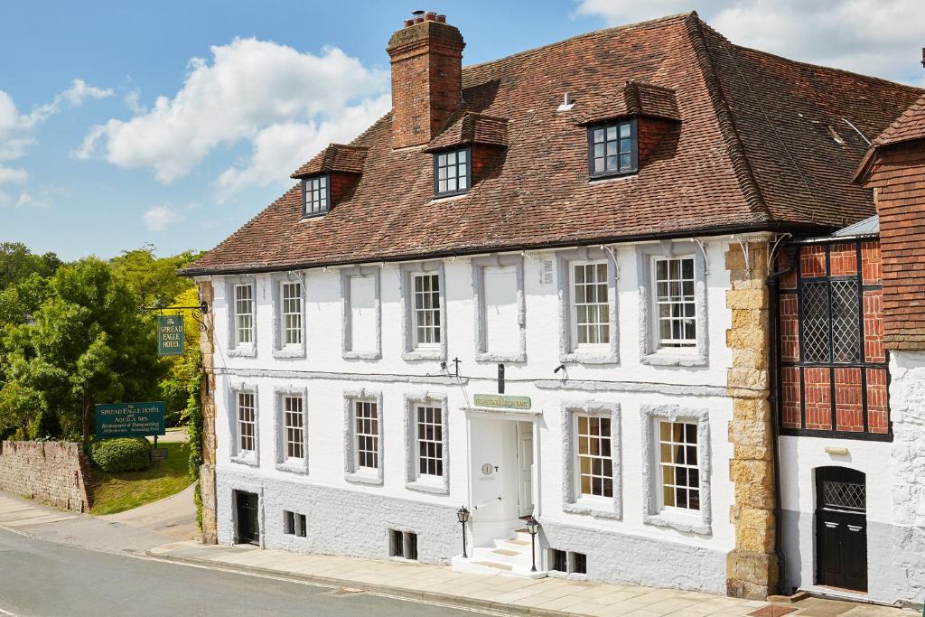 Midhurst Hotel | Spread Eagle Hotel And Spa