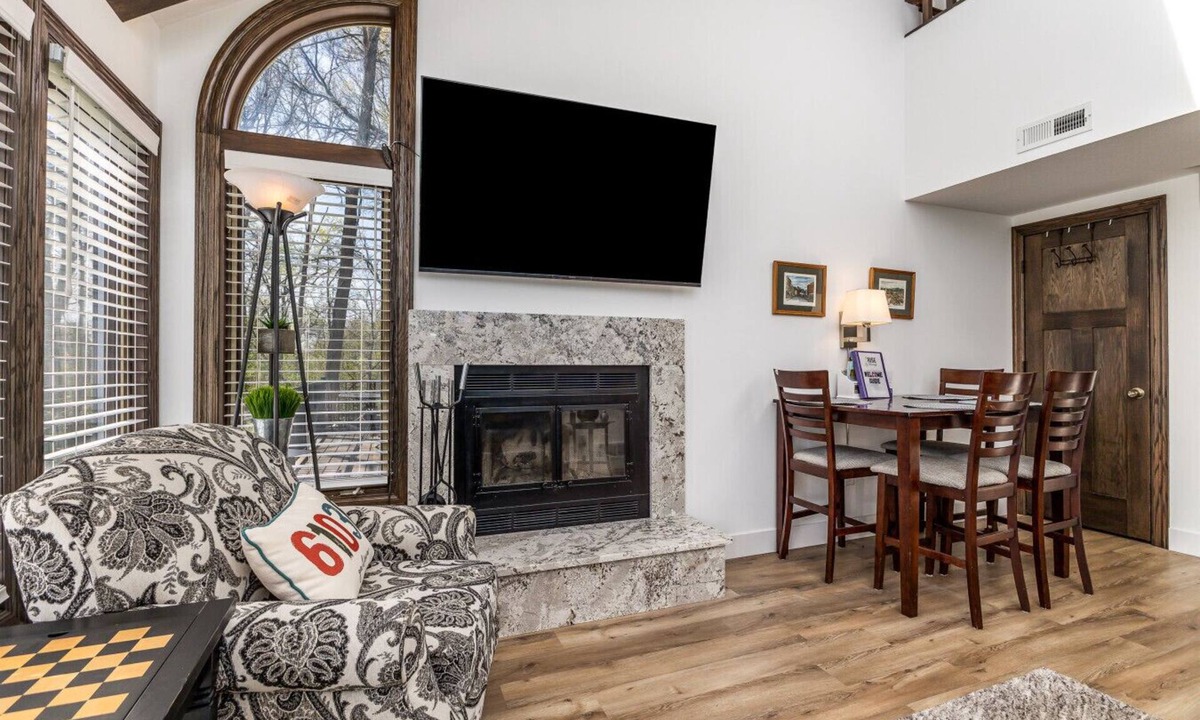 The Galena Territory Villa | Spring Creek Remodeled Getaway