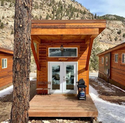 Idaho Springs House | Spring Gulch Cabin at Base Camp