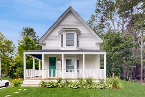 Camden House | Spring Pearl