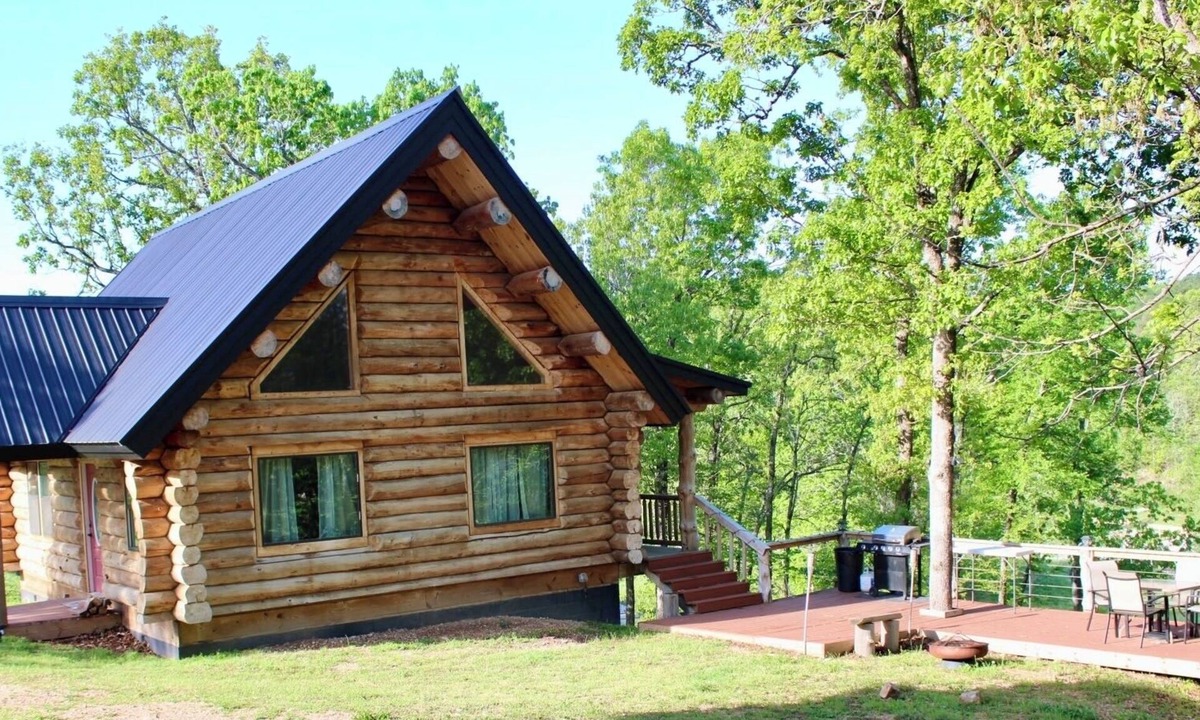 Grove Cabin | Spring Pond Cabin at White Buffalo Lodge;nFamily-sized with lake access
