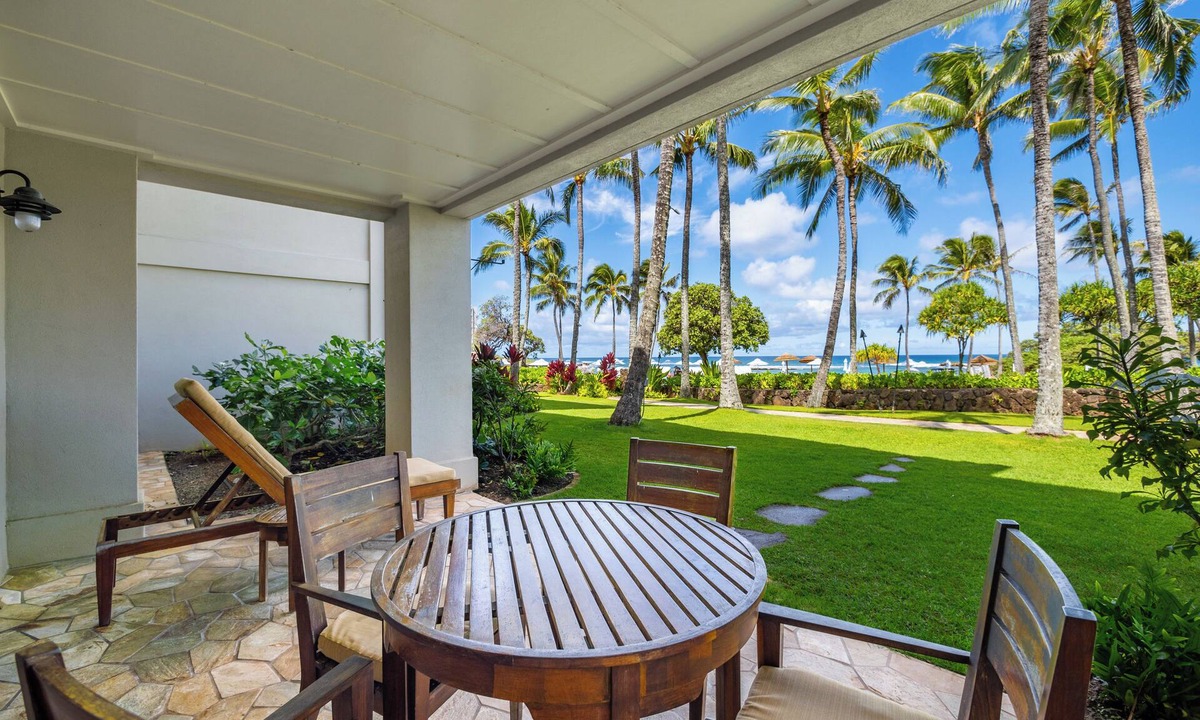 Kahuku Villa | SPRING REDUCED! Villa 104 Ocean View Turtle Bay