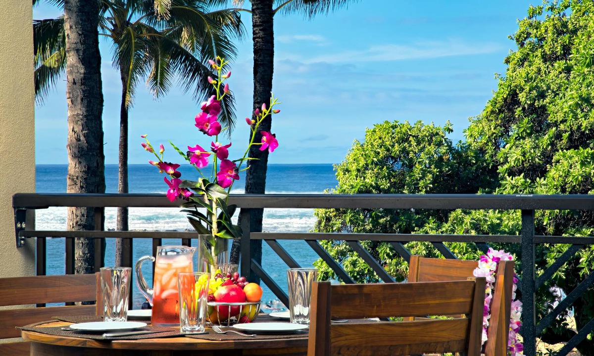 Kahuku Villa | SPRING REDUCED! Villa 203 Ocean View Turtle Bay