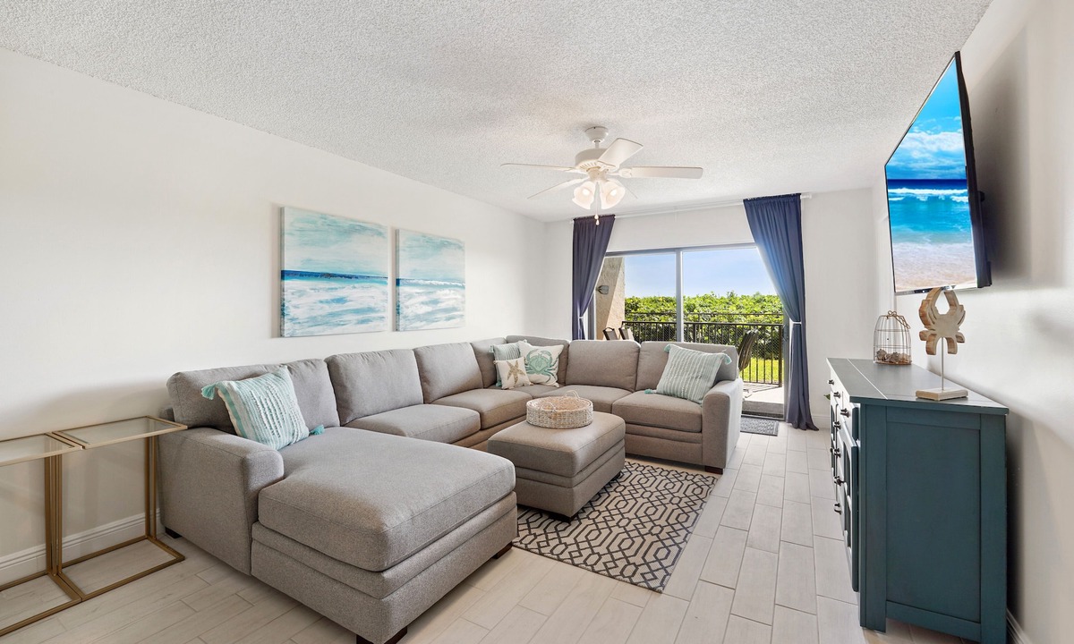 Chandler Park Condo | Spring Sale: Book Your Oceanfront Escape Today