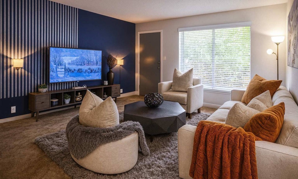Uptown Apartment | Spring Special Stay | 2BR Galleria Condo Pool