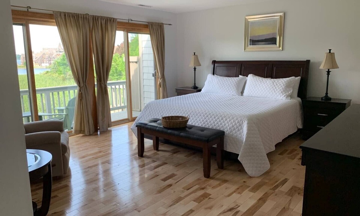 Wellesley Island House | SPRING SPECIALS! Relaxing River Oasis & Dock