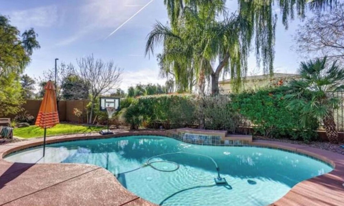 Power Ranch House | Spring Training Gem! Gorgeous AZ Oasis! Monthly available!