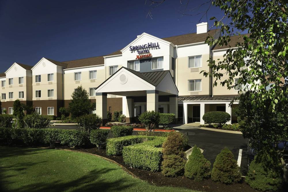 Bentonville Hotel | SpringHill Suites Bentonville