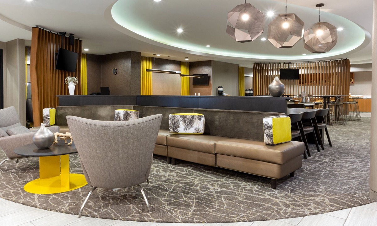 Roseville Hotel | SpringHill Suites by Marriott Roseville