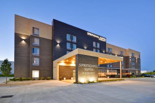 Blue Ash Hotel | SpringHill Suites by Marriott Cincinnati Blue Ash
