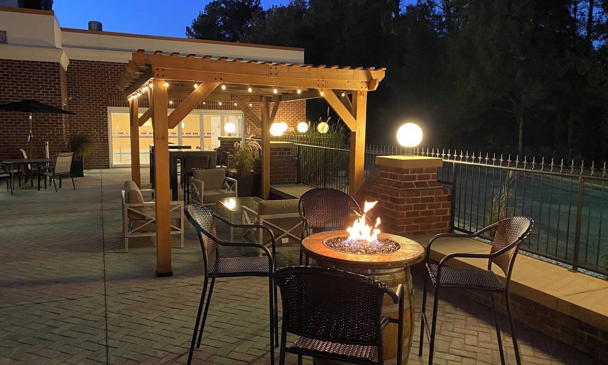 New Bern Hotel | Springhill Suites by Marriott New Bern