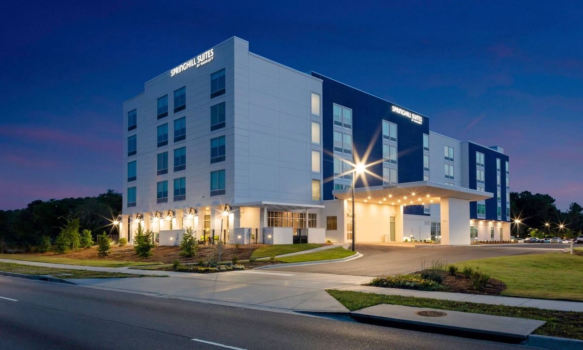 Beaufort Hotel | SpringHill Suites by Marriott Beaufort