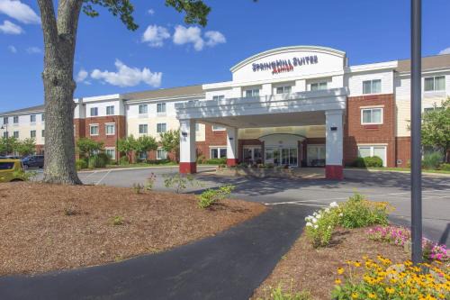 Devens Hotel | SpringHill Suites Devens Common Center
