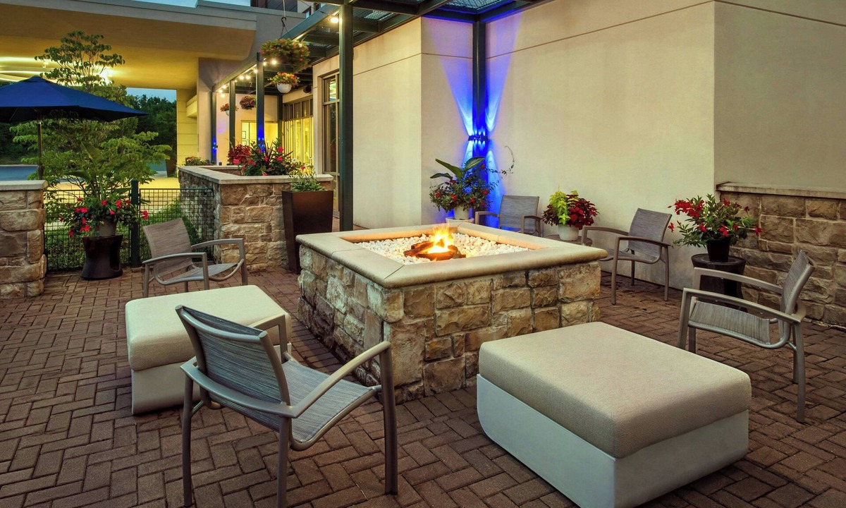 Mount Laurel Hotel | Springhill Suites Mount Laurel