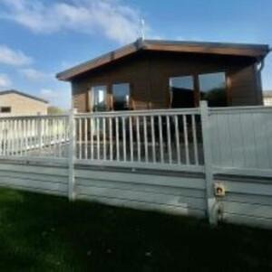 Malton Cabin | Springwell Lodge With Hot Tub