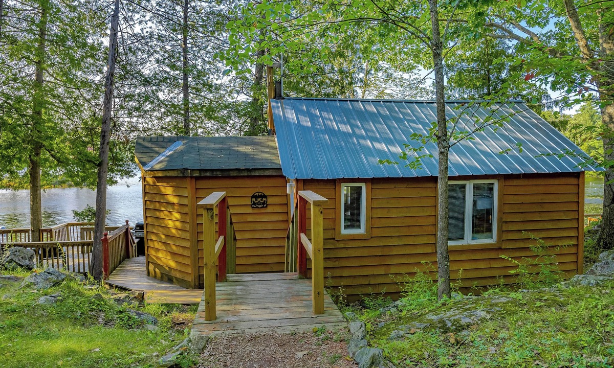 Arden Cottage | Springwood Cottage Resort - Cottage 8