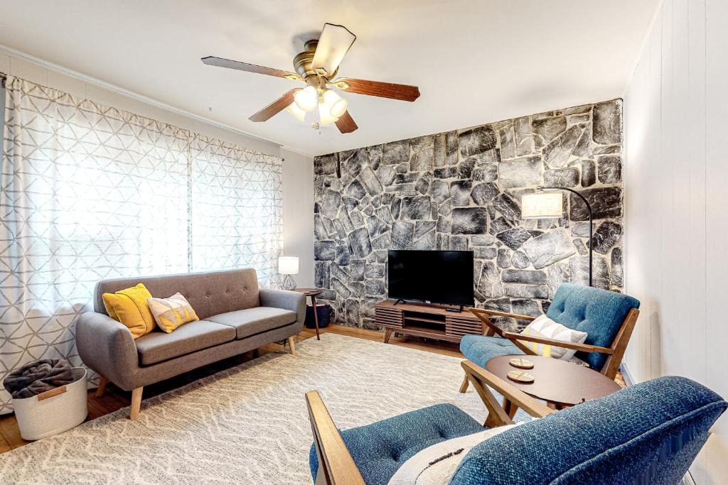 Kittery House | Spruce Creek Grove