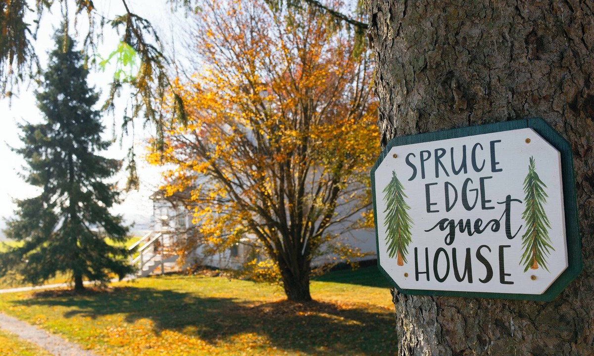 Steelville Cottage | Spruce Edge Guest Housen