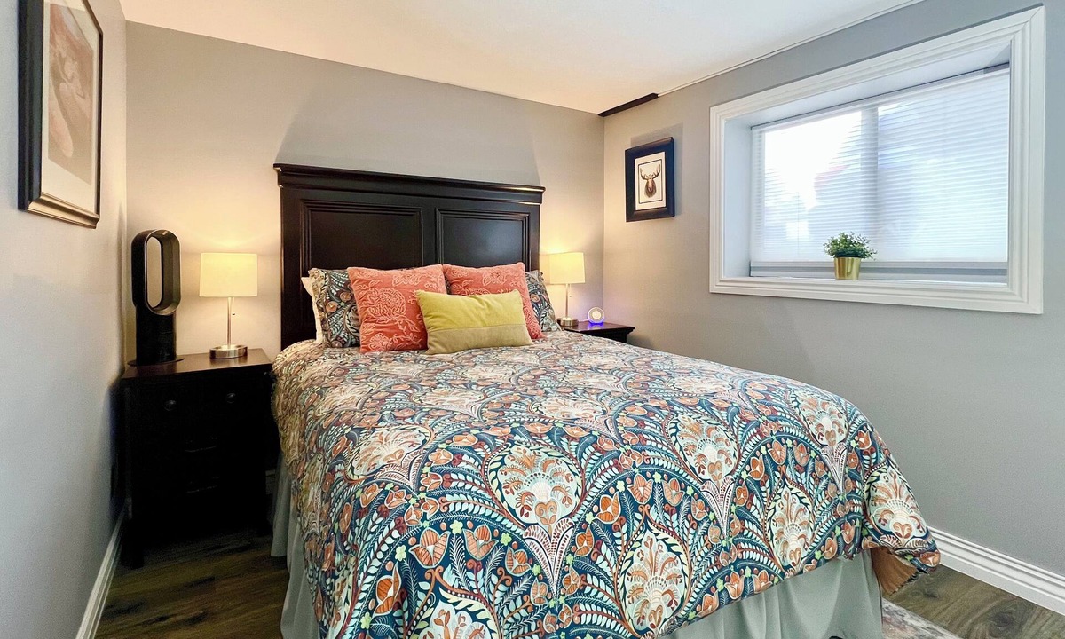 Sandy Apartment | Spruce Moose┃Spacious 2BR Private Apartment┃ Sauna┃World Class Ski 11 miles