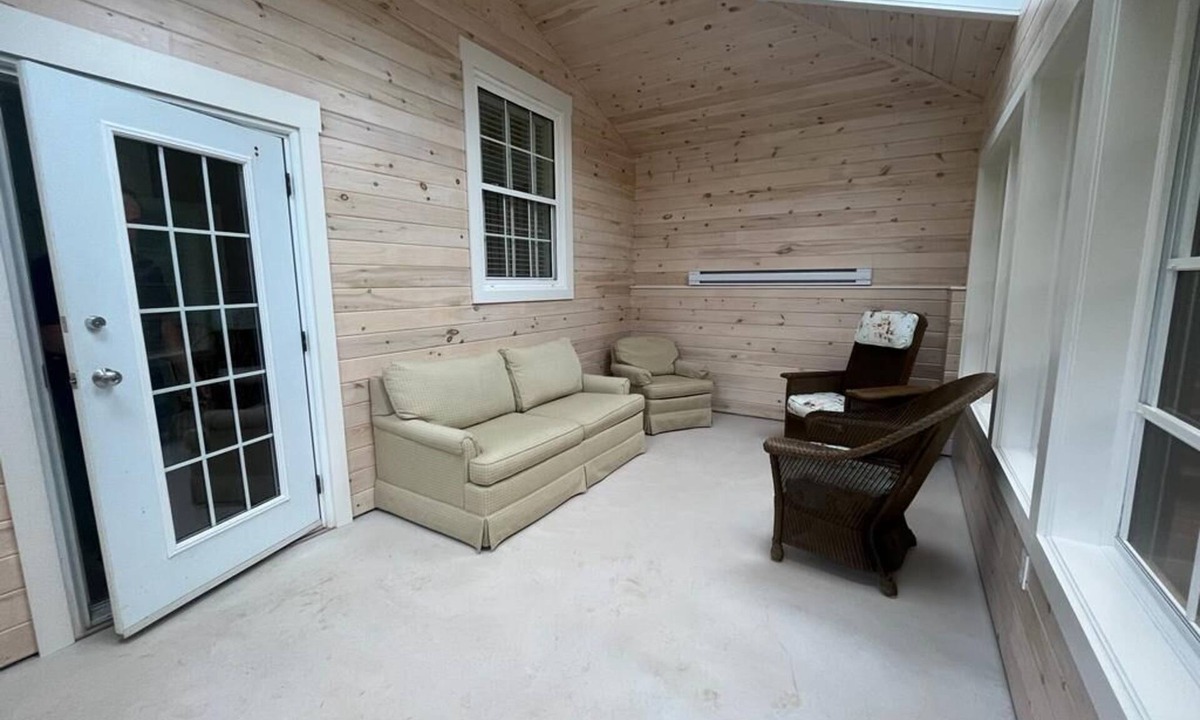 Little Pond Condo | Spry 1 Ned's Landing ground level 2 bedroom waterfront unit with screened porch