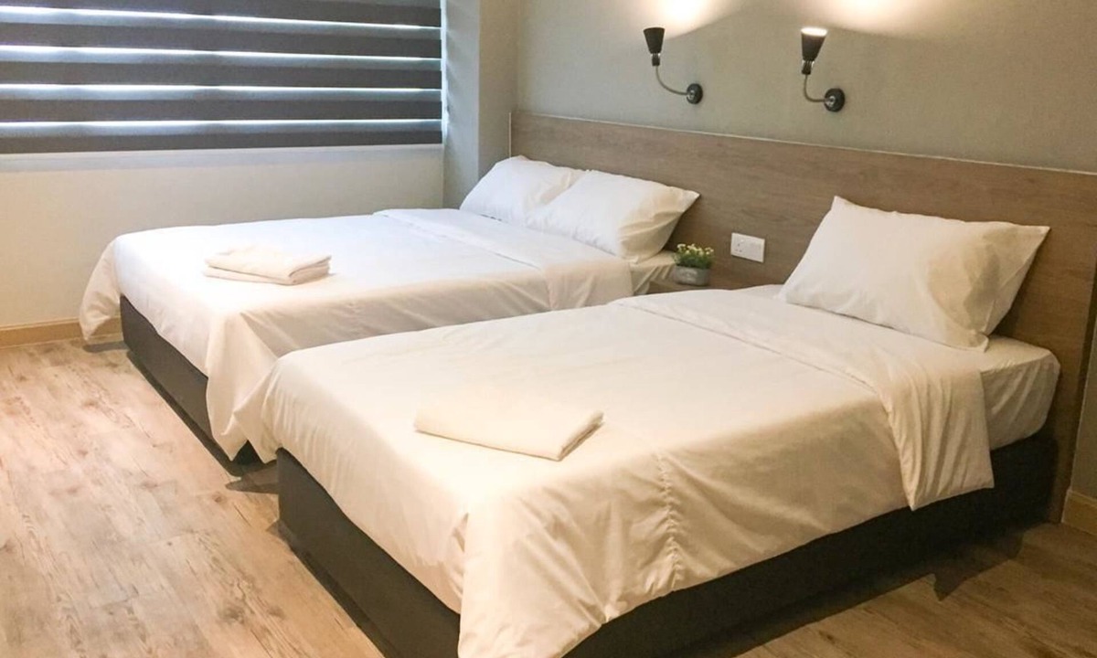 Pengkalan Aor Hotel | Square Inn