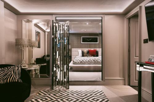 Kemptown Hotel | Square Townhouse