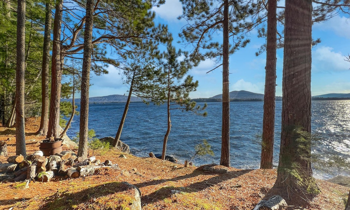 Beaver Cove Cabin | Squaw Enchantment (Waterfront on Moosehead Lake!)