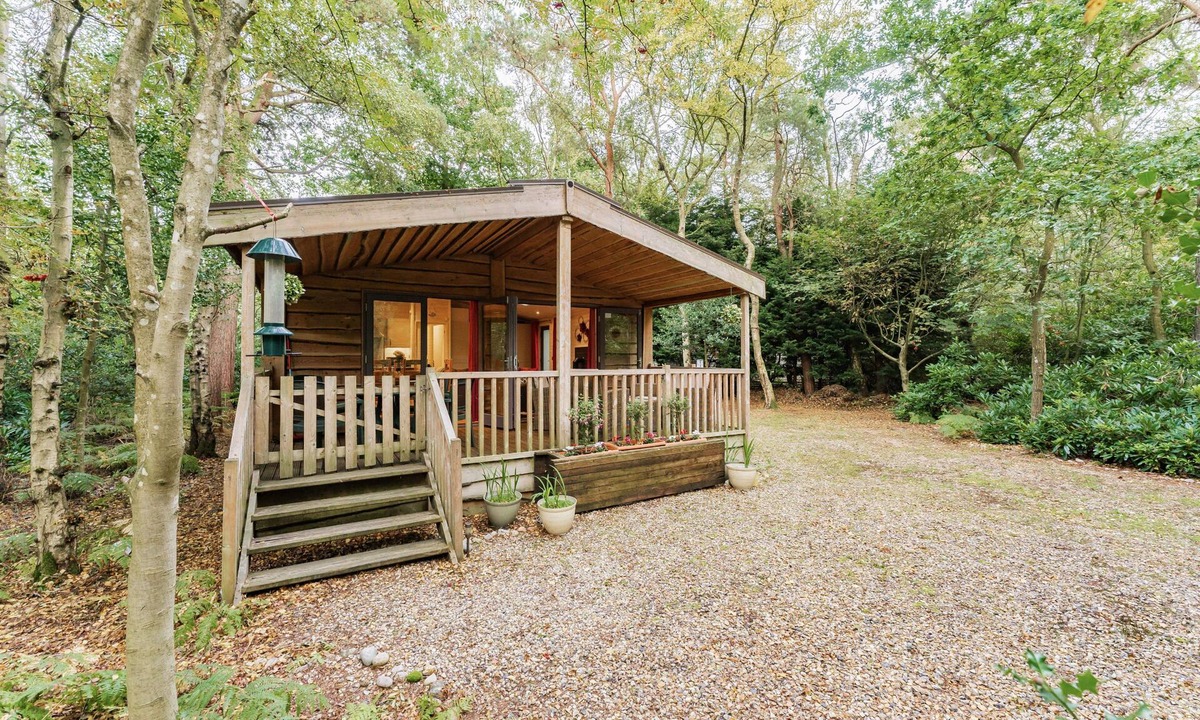 Weybourne Cabin | Squirrels Chase- sleeps 6, High Kelling