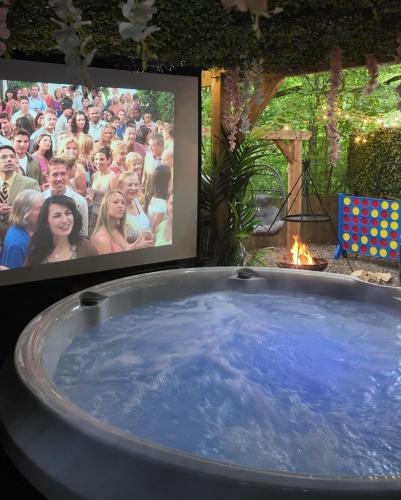 Shobdon House | Squirrels Nest