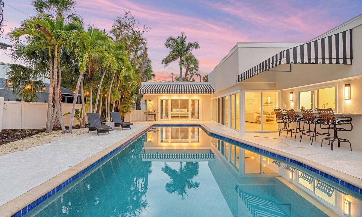 Ringling Estates House | St. Armands Circle Luxe 5BR Home with Private Pool
