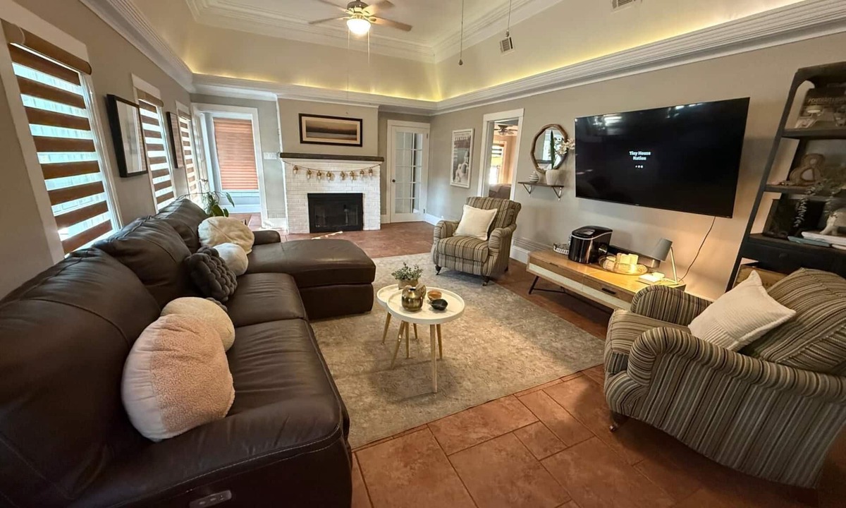 Saint Cloud House | St. Cloud Stay