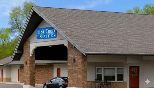 St Croix Falls Hotel | St Croix Suites - St Croix Falls
