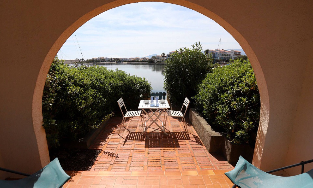 Saint-Cyprien Plage Ski Chalet | St Cyprien: Live by the water in a charming cocoon