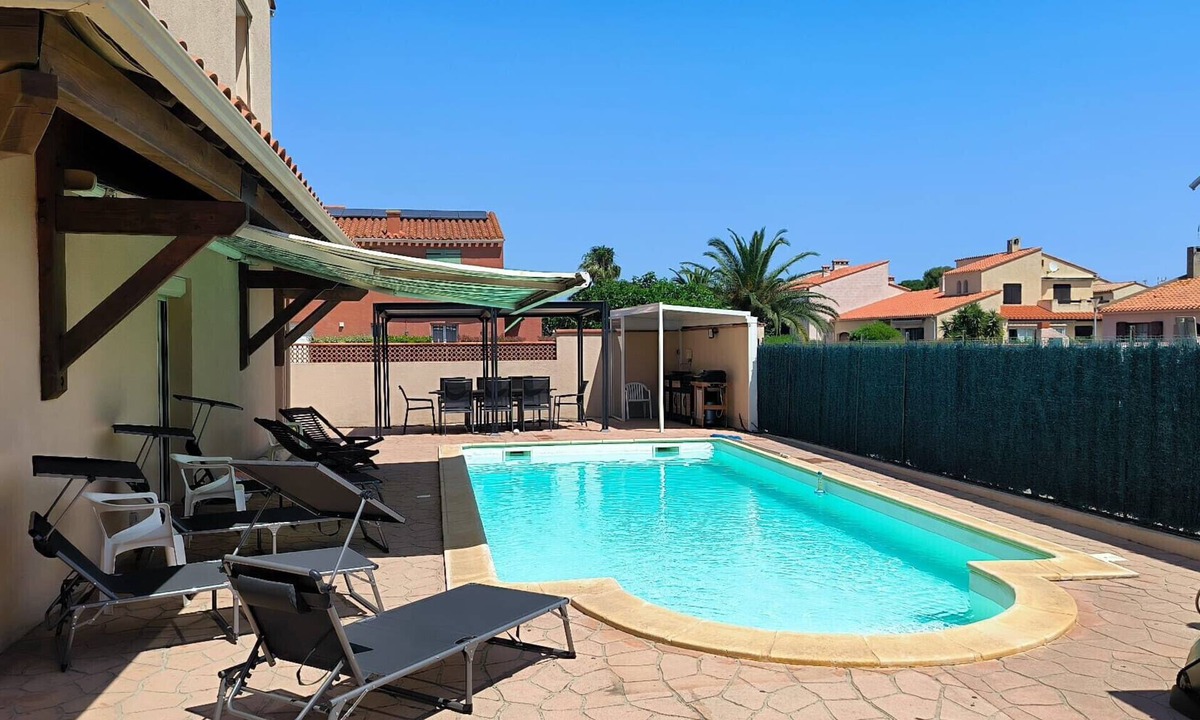 Saint-Cyprien Plage Villa | St Cyprien Magnificent villa near the port